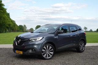Renault Kadjar Renault Kadjar 1.2 TCe Bose PANO TREKHAAK CAMERA NAVI PDC - afbeelding nr 1