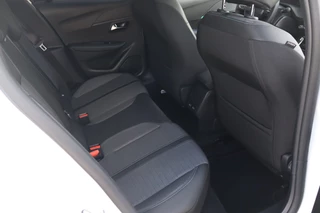 Peugeot 208 Peugeot 208 1.2 PureTech Allure Pack Adap-Cruise I Carplay I Camera - afbeelding nr 23