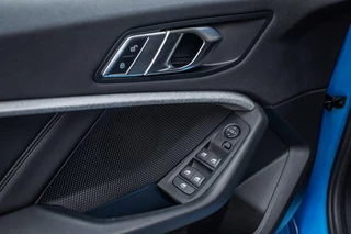 BMW 1 Serie BMW 1-serie 118i Sport Executive, NAP,Half Leder,Carplay,BTW - afbeelding nr 28