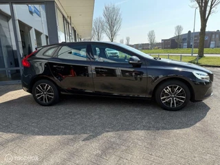 Volvo V40 VOLVO V40 T2 2.0 122 PK NORDIC PLUS 12 MND BOVAG RIJKLAAR PRIJS - afbeelding nr 4
