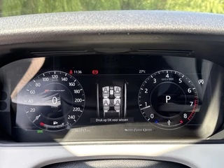 Land Rover Range Rover Velar Land Rover Range Rover Velar 2.0 250PK AWD R-DYNAMIC BLACK PACK SE LEDER/VIRTUAL/PANORAMADAK - afbeelding nr 23