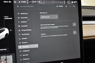 Tesla Model 3 TREKHAAK/LEDER/AUTOPILOT - afbeelding nr 31