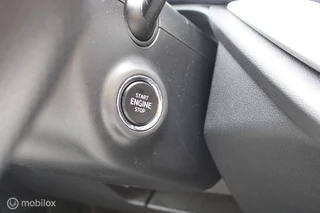 Škoda Octavia Skoda Octavia Combi 1.0 TSI Business Edition Plus, Stuur + stoel verwarming, Memory seats, Digitaal dashboard, Elektrische kofferbak, Head up display, Dodehoek detectie, Clima, App connect, Cruise, Navi. - afbeelding nr 37