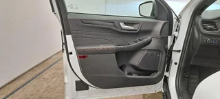 Ford Kuga Ford Kuga 2.5 PHEV ST-Line 225pk | Driver Assistance Pack | Winterpack | Technology Pack | AGR Stoelen | Half leder/Alcantara | - afbeelding nr 12