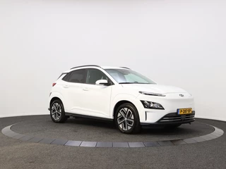 Hyundai Kona Hyundai Kona EV Fashion 64 kWh | Navigatie | All-season banden | - afbeelding nr 12