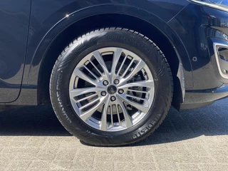 Ford Kuga Ford Kuga 2.5 PHEV Vignale 225pk | Driver Assistance Pack | Technology Pack | Winterpack | Trekhaak | 1.500kg Trekgewicht - afbeelding nr 3