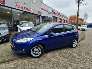 Ford Fiesta - 132145935-0