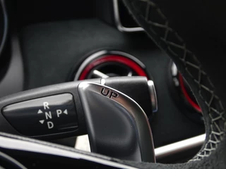 Mercedes-Benz CLA Mercedes-Benz CLA Shooting Brake 180 automaat / 45 AMG Ed. 1 / OrangeArt / LED - afbeelding nr 37