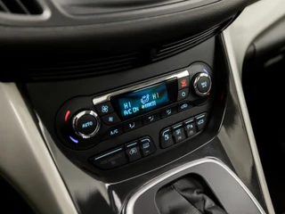 Ford C-MAX Ford C-MAX 2.0 Plug-in Hybrid Titanium Plus 185Pk Automaat (PANORAMADAK, GROOT NAVI, CLIMATE, CAMERA, LEDEREN SPORTSTOELEN, GETINT GLAS, ELEK ACHTERKLEP, KEYLESS, NIEUWE APK, NIEUWSTAAT) - afbeelding nr 10