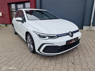 Volkswagen Golf Volkswagen Golf 8 GTE 245PK DSG /rijklaar incl. onderhoud - afbeelding nr 4