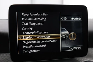Mercedes-Benz CLA Mercedes-Benz CLA-klasse Shooting Brake 180 Business Solution | Stoelverwarming |  Full LED | Half leder | Sportstoelen | Camera | Trekhaak | Navigatie | Park Assist | Cruise control | Airco | Bluetooth - afbeelding nr 27
