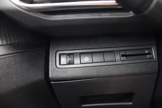 Peugeot 5008 Peugeot 5008 1.2 PureTech Active 7 Persoons - Digitaal Cockpit, Carplay, Camera - afbeelding nr 25