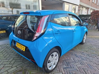 Toyota Aygo /Camera/Navi/Airco/Garantie - afbeelding nr 2