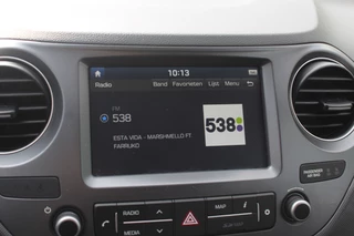 Hyundai i10 Hyundai i10 1.0i Go! 2017 / Navigatie / Apple CarPlay / Bluetooth / Lichtmetalen Velgen / Cruise control / Climate Control - afbeelding nr 23