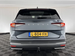 Škoda Enyaq iV Škoda Enyaq iV 80 Luxus [ 3-Fase ] (INCL-BTW) *PANO | LUXURY-LEATHER | HEAD-UP | ADAPTIVE-CRUISE | MEMORY-PACK | FULL-LED | DIGI-COCKPIT | BLIND-SPOT | NAVI-FULLMAP | KEYLESS | CAMERA | HEATED-SPORTSEATS | KEYLESS | 19