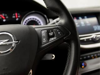 Opel Astra Opel Astra 1.2 Edition (APPLE CARPLAY, CAMERA, CRUISE, SPORTSTOELEN, LED KOPLAMPEN, PARKEERSENSOREN, LM VELGEN, NIEUWSTAAT) - afbeelding nr 20