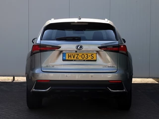 Lexus NX Lexus NX 300h AWD Luxury Line | Schuifdak | Safety Pack | Premium Audio - afbeelding nr 4