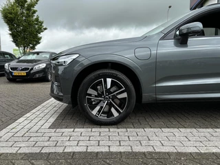 Volvo XC60 Volvo XC60 2.0 T6 Plug-in hybrid AWD Essential | Modeljaar 2026 | Forest Lake | Driver Assist | Climate pack | Park Assist - afbeelding nr 2