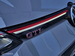 Volkswagen Golf Volkswagen Golf 2.0 TSI GTI Clubsport 45 Pano/Akrapovic/HUD/H&K - afbeelding nr 25