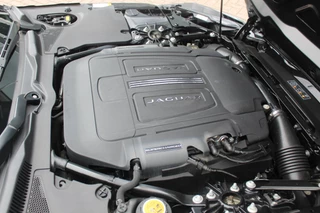 Jaguar F-Type Jaguar F-Type 3.0 V6 Convertible 69.614 km! / Camera / Leder / Keyless / Memory seats / 19'' / Sportuitlaat - afbeelding nr 28