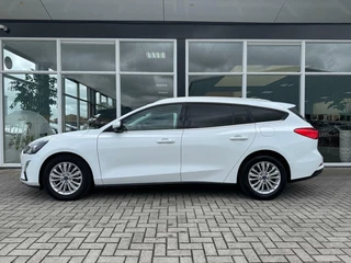 Ford Focus Ford Focus Wagon 1.5 EcoBlue Titanium Business|Cruise control|Airco|Trekhaak|Navi| - afbeelding nr 4