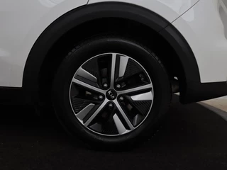 Kia Niro Kia Niro 1.6 GDi PHEV ExecutiveLine | Schuifdak |  Stoelventilatie | Leder | JBL Sound | Carplay | Stuur & achterbankverwarming | Adaptive cruise | Navigatie | Full LED | Keyless - afbeelding nr 39