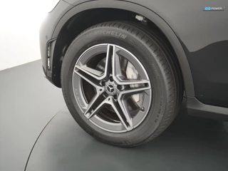 Mercedes-Benz GLC Mercedes-Benz GLC 300e AMG // Panoramadak // Burmester // 360 Camera // Keyless // Carbon // Sfeerverlichting // Carplay - afbeelding nr 7