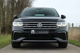 Volkswagen Tiguan Volkswagen Tiguan 1.5 TSI / 3x R-Line / Virtual Cockpit / Camera / Matrix LED / Standkachel / 20