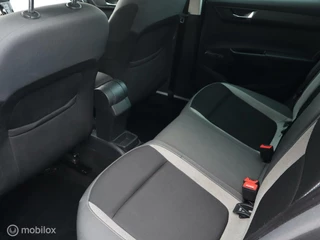 Škoda Fabia Skoda Fabia Combi 1.2 TSI Navigatie Panodak Clima DonkerGlas Pdc DAB - afbeelding nr 22