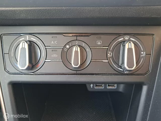 Volkswagen Polo Volkswagen Polo 1.0 TSI Comfortline - afbeelding nr 23