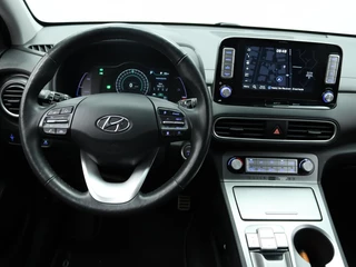 Hyundai Kona Hyundai Kona EV Fashion 64 kWh | Afneembare trekhaak | Navigatie | Camera - afbeelding nr 5