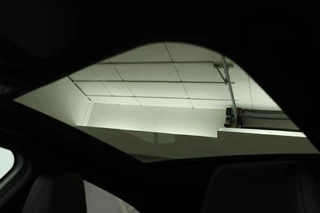 Mercedes-Benz A-Klasse Mercedes-Benz A-klasse 180d Lease Edition | Panoramadak | Carplay |  Navigatie | Cruise control | Airco | Bluetooth | Sportstoelen | Half leder - afbeelding nr 7