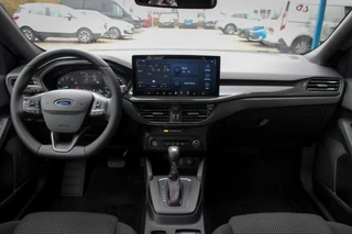 Ford Focus Ford Focus 1.0 EcoBoost Hybrid ST-Line 125pk | Driver Assistance Pack | Matrix LED koplampen | SYNC 4 Navigatie | Draadloos Carplay/Android auto | Camera - afbeelding nr 39