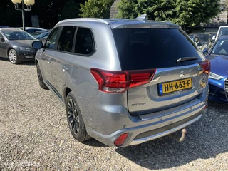 Mitsubishi Outlander Mitsubishi Outlander 2.0 PHEV instyle+Dealer onderhouden - afbeelding nr 14