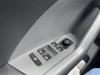 Volkswagen T-Cross 50% deal 7.875,- ACTIE Airco / Telefoon / ACC / LMV - afbeelding nr 23