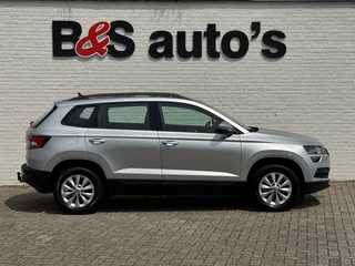 Škoda Karoq Skoda KAROQ 1.0 TSI Style Camera Clima Cruise Trekhaak Inductie laden Navigatie Keyless - afbeelding nr 16