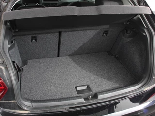 Volkswagen Polo Volkswagen Polo 1.0 TSI 110pk Highline Navigatie Apple Carplay/Android Auto Parkeersensoren Stoelverwarming Ledverlichting Getinte ramen Climate Control - afbeelding nr 31