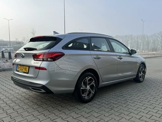 Hyundai i30 Hyundai i30 Wagon 1.0 T-GDi MHEV Comfort Smart Station|Camera|Navi|Clima - afbeelding nr 3