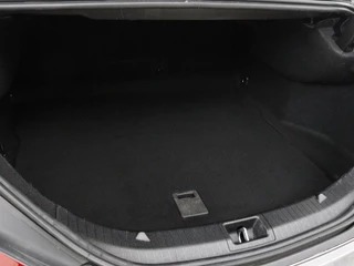 Mercedes-Benz CLA Mercedes-Benz CLA-klasse 180 AMG | Stoelverwarming | Sportstoelen | Camera | Navigatie | Park Assist | Full LED | Cruise control | Airco - afbeelding nr 10