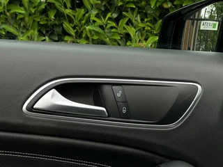 Mercedes-Benz A-Klasse Mercedes A-klasse 220 4Matic Prestige, CRUISE, NAVI, CAMERA, LEDER, LED, XENON, AIRCO, PDC, LICHTMETAAL 18