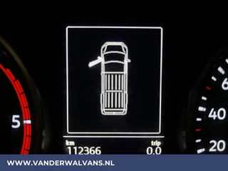 Volkswagen Crafter Volkswagen Crafter 2.0 TDI 141pk L3H2 L2H1 Euro6 Airco | Camera | Apple Carplay | Android Auto Bijrijdersbank - afbeelding nr 18