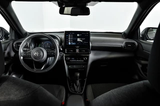 Toyota Yaris Cross Toyota Yaris Cross 1.5 Hybrid 115 First Edition (Facelift) | Dig.Cockpit | Adapt.Cruise | Stoelverwarming | Camera | PDC | App.Connect | Auto.Airco | LM 17