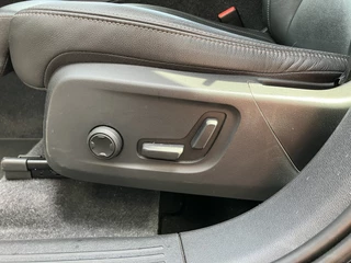 Volvo XC40 Volvo XC40 1.5 T5 Recharge Business Pro 262 pk AUT. | 1e eigenaar | dealer onderhouden | navigatie | trekhaak | leder interieur - afbeelding nr 23
