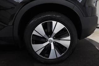 Volvo XC40 Volvo XC40 1.5 T4 Recharge R Design | Panoramadak |  Trekhaak | 360 camera | Stoel & stuurverwarming | Harman/Kardon | Adaptive cruise | Carplay - afbeelding nr 34