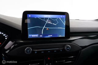 Ford Focus Ford Focus 1.0 EcoB. ST Line Business led|nav|stoelverwarming|lmv17 - afbeelding nr 9