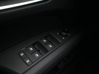 Audi e-tron GT Audi e-tron GT GT 93 kWh Panorama Camera Matrix Stoelverwarming Carplay Navigatie 96 - afbeelding nr 22
