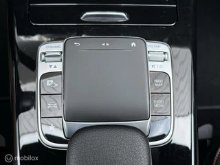 Mercedes-Benz CLA Mercedes CLA-klasse 200 AMG Panodak Wide Screen Navi Carplay Sfeer Camera 19 inch - afbeelding nr 34