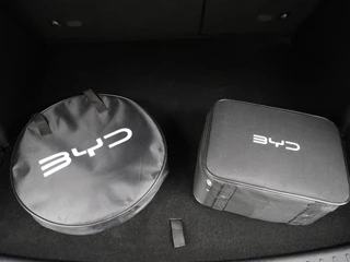 BYD ATTO 3 BYD Atto 3 Design COMPLETE AUTO | RIJKLAAR INCL. FABR. GARANTIE T/M 2028 | AANDRIJFLIJN EN ACCU ZELFS T/M 2030 - afbeelding nr 11