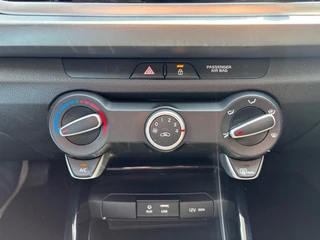 Kia Rio Kia Rio 1.0 TGDI DYNAMIC PLUS AUTOMAAT AIRCO NAVI CRUISE - afbeelding nr 7