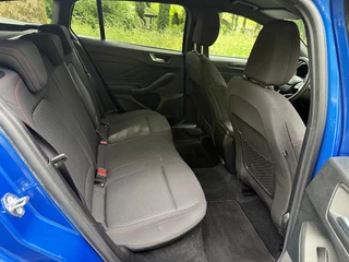 Ford Focus Ford Focus Wagon 1.5 EcoBoost ST Line Business - afbeelding nr 51